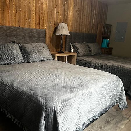 Parkway Yellowstone Guest House Room #1 Gardiner Buitenkant foto