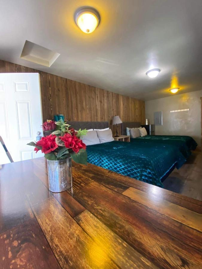 Parkway Yellowstone Guest House Room #1 Gardiner Buitenkant foto