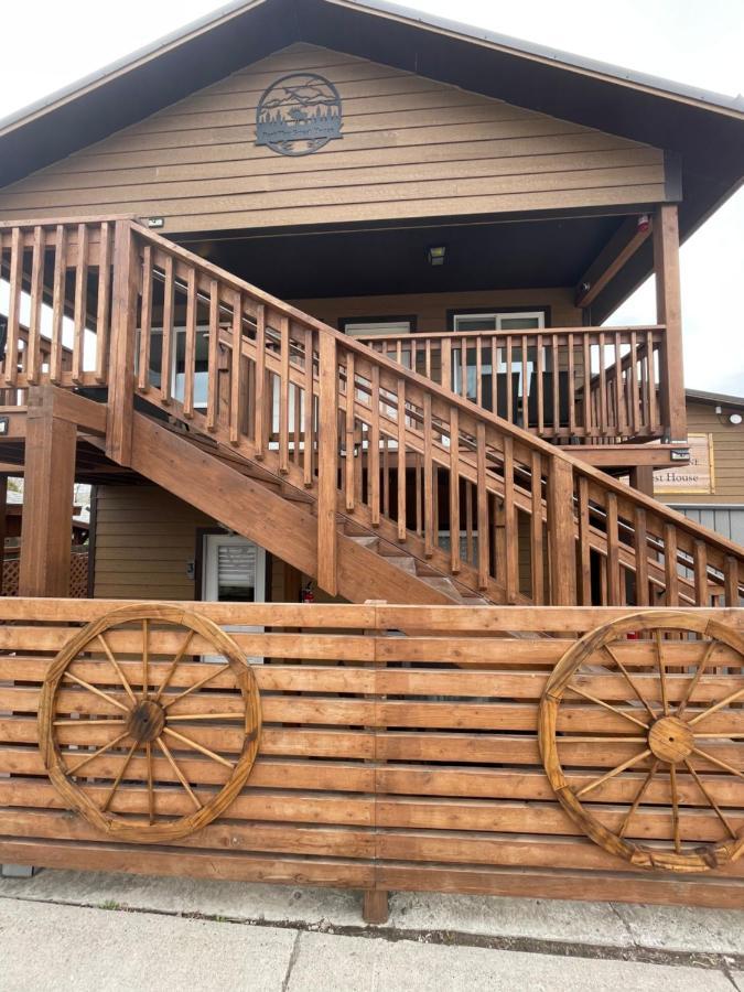 Parkway Yellowstone Guest House Room #1 Gardiner Buitenkant foto