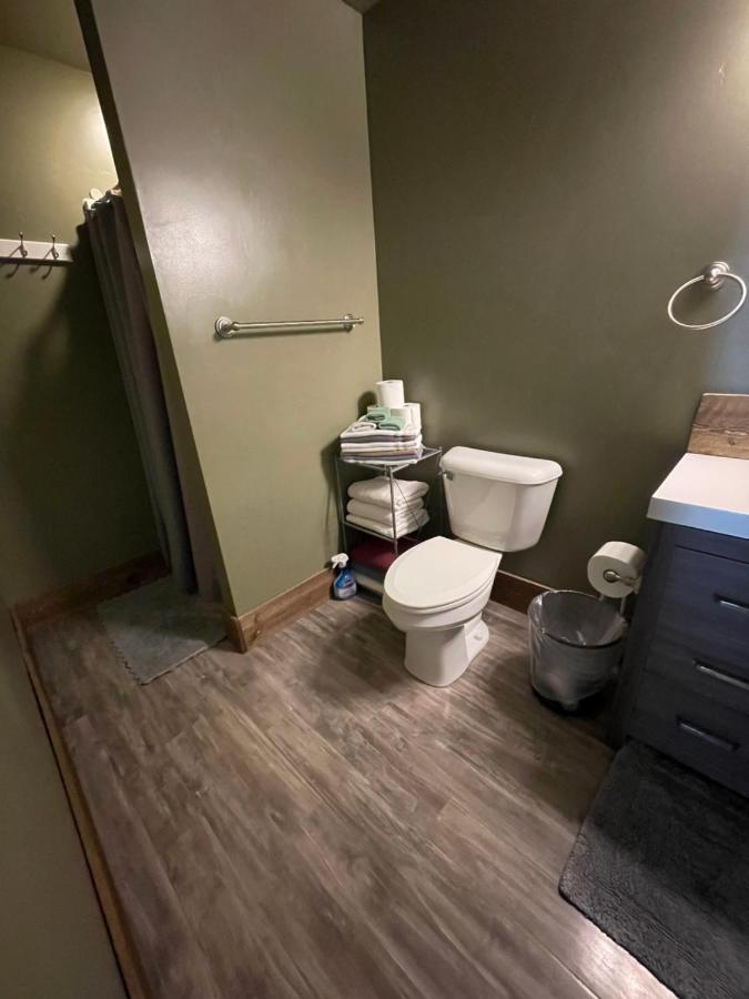 Parkway Yellowstone Guest House Room #1 Gardiner Buitenkant foto